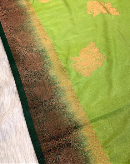 Green Floral Semisilk Banarasi Saree