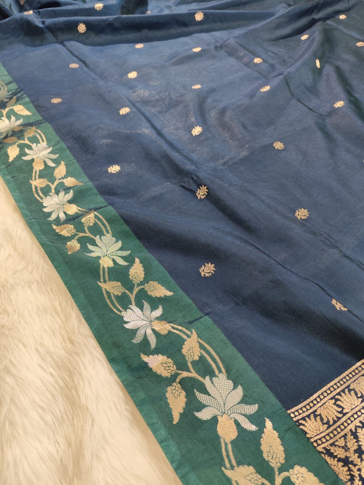 Bottle Green Raw Mango Banarasi Saree