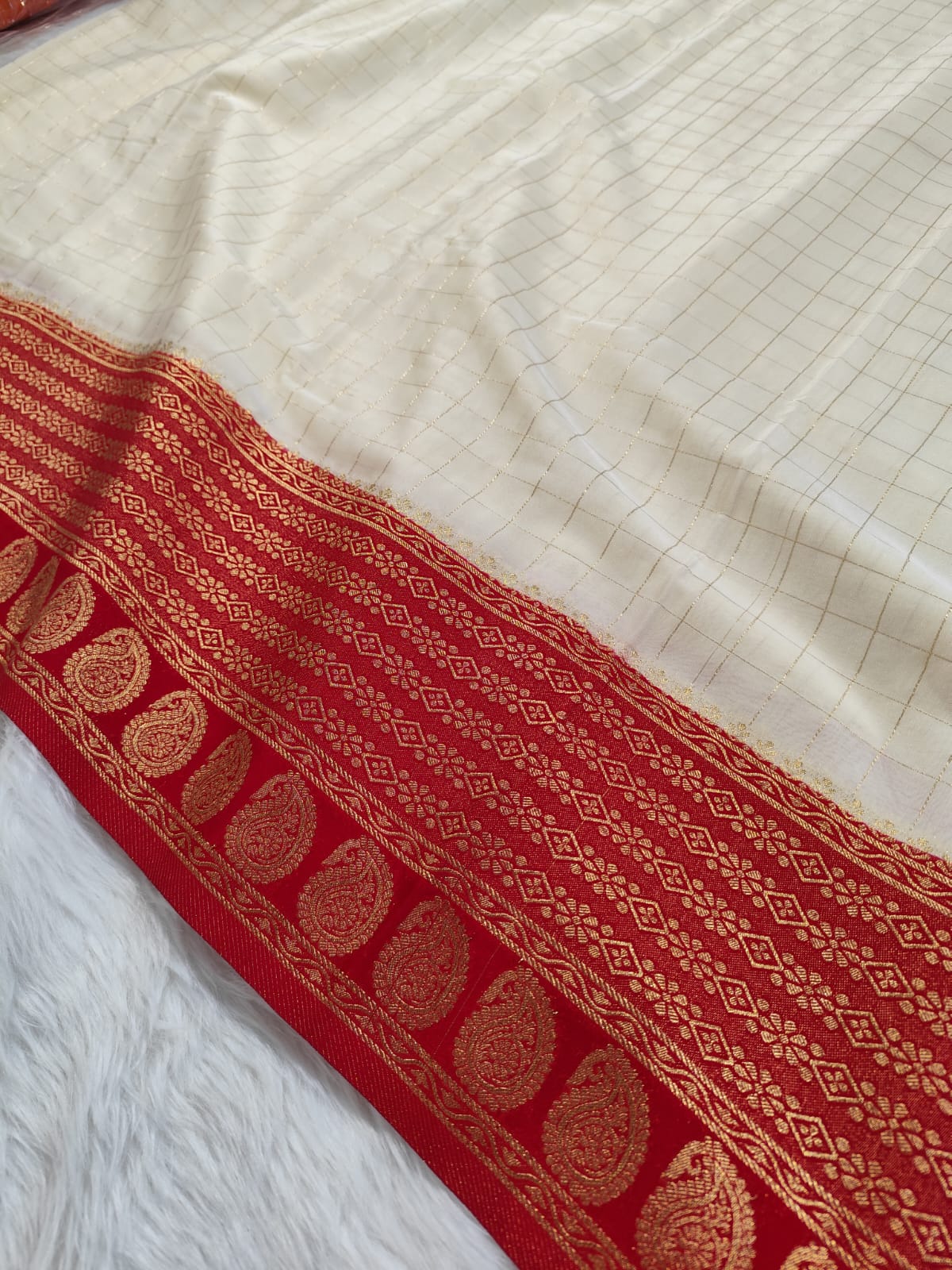 White Red Semisilk Banarasi Saree